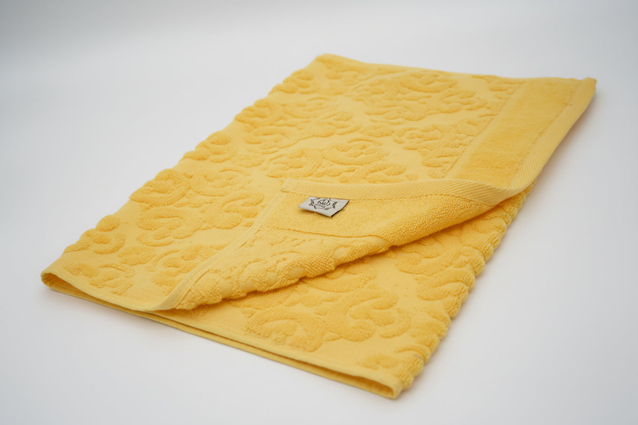 Golden Yellow Damask Jacquard Towel – 70 × 140 cm